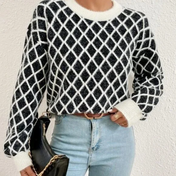 Contemporary Geometric print Sweater BLACK/WHITE - Picture 3 of 6